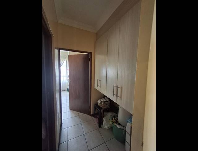 2 BEDROOM APARTMENT FOR SALE IN HEATHERVIEW